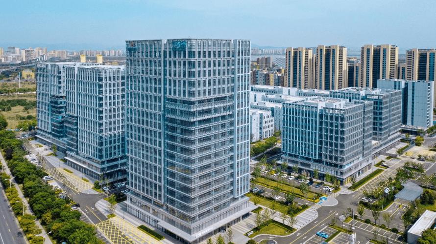 青島網(wǎng)站建設(shè)新標(biāo)桿 解讀中國青建集團(tuán)總部官網(wǎng)升級重塑